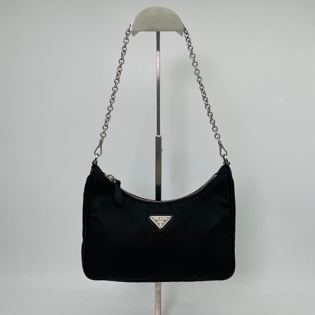 프라다 리에디션 2005 테수토 체인 숄더백
