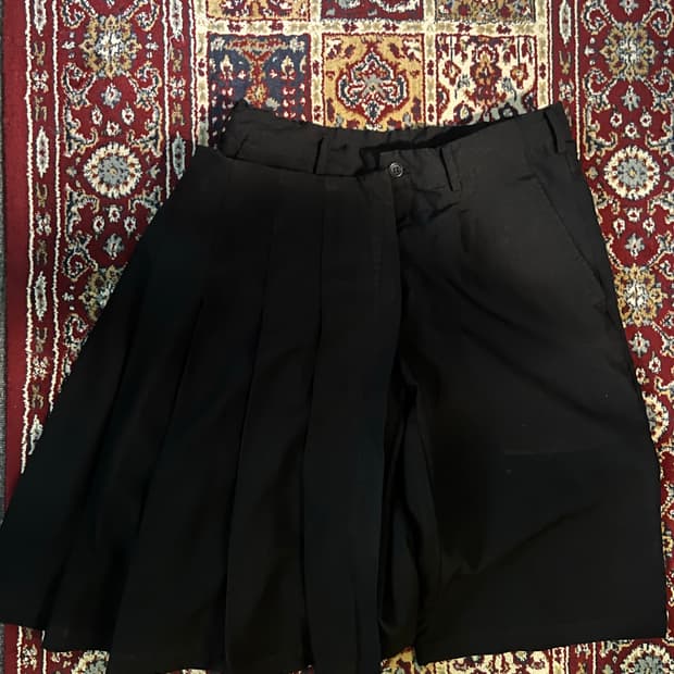 comme des garcons black 버클 도킹 스커트 하프 팬츠