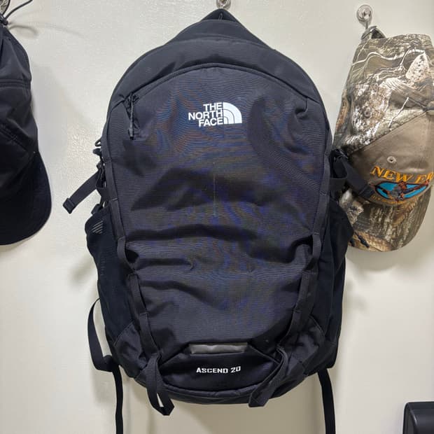 노스페이스 어센드 20 백팩