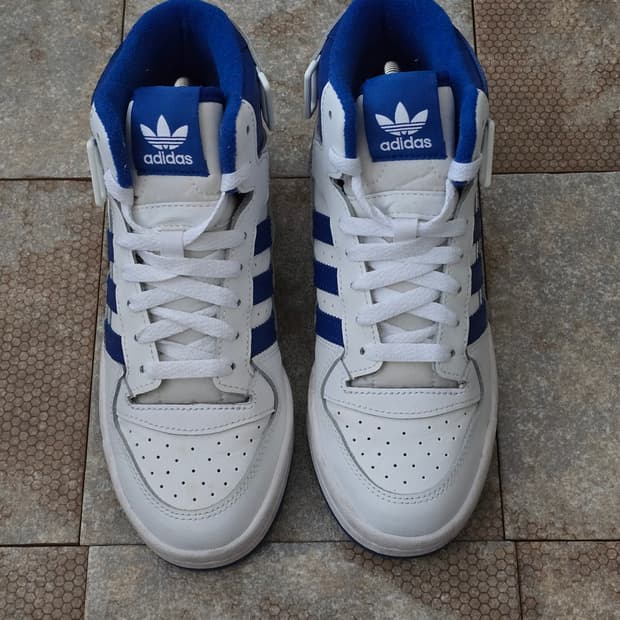 (225)아디다스 포럼 미드 화이트 블루