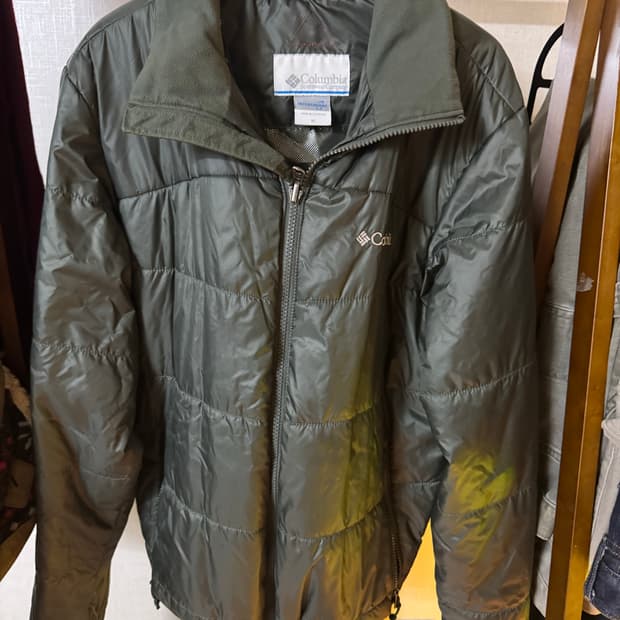 컬럼비아 인터체인지 경량 패딩 [M]