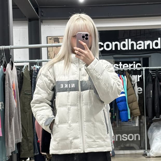 나이키 화이트 퀄팅 패딩 자켓