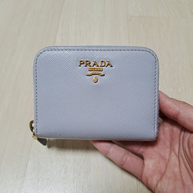[100%/정품] 프라다 사피아노 레더 코인 퍼스 라벤더, 프라다지갑