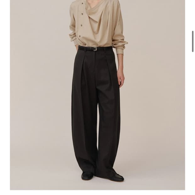 킨더살몬 draped allen blouse