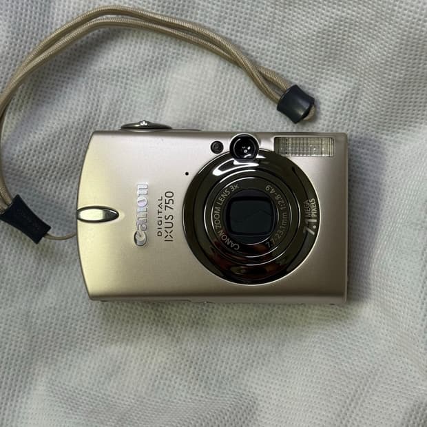 s급) 캐논 ixus750 원희 디카 ixy700