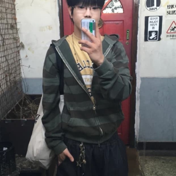 단스튜디오 후드집업