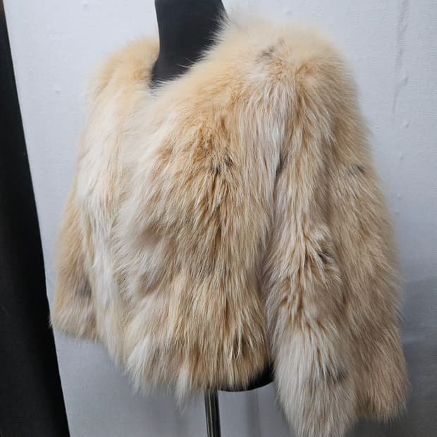 봄빅스엠무어 리얼폭스 퍼 숏 코트 66