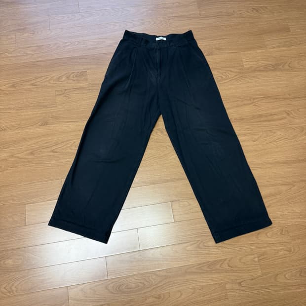 COS 검정 와이드 팬츠 EUR 44