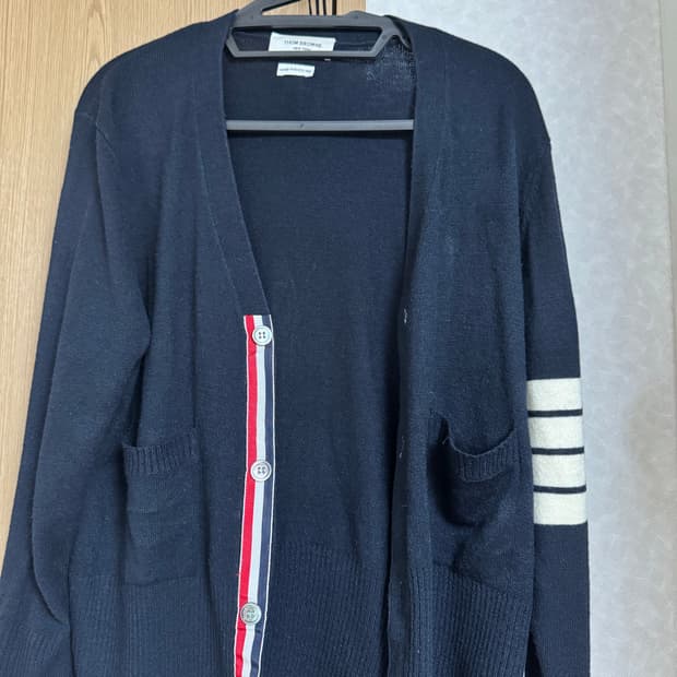 톰브라운 남성 네이비 가디건