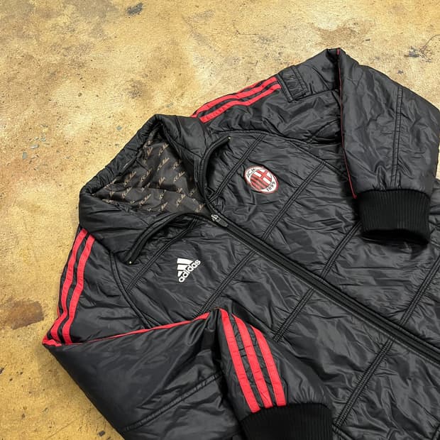 아디다스 검빨 ac밀란 숏패딩 90