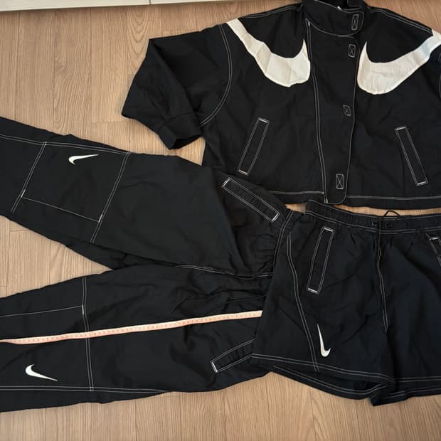 새상품급 나이키 오버핏 바람막이 조거팬츠 반바지 풀세트 여성m