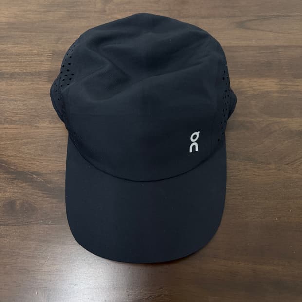 온 러닝 라이트웨이트 볼캡