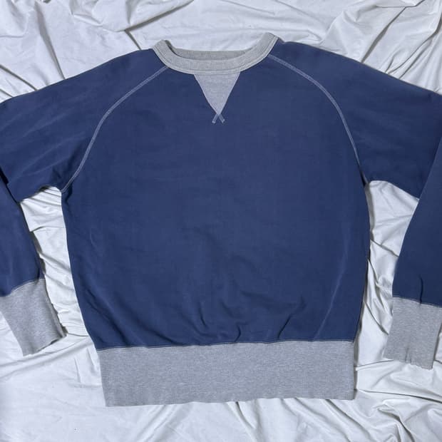 랭글러 더블 V 거셋 스웨트셔츠