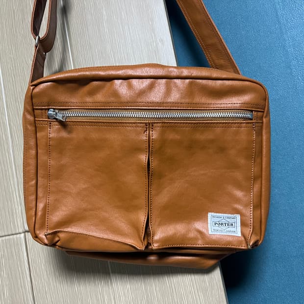 포터 프리스타일 숄더백 라지 카멜