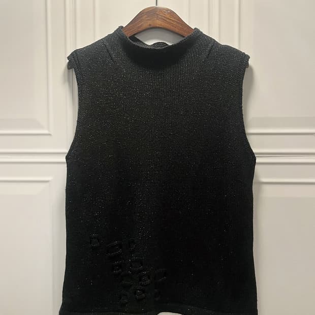 vintage knit sleeveless top