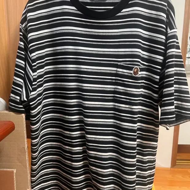 베이프 반팔 티 L / 보더 스트라이프