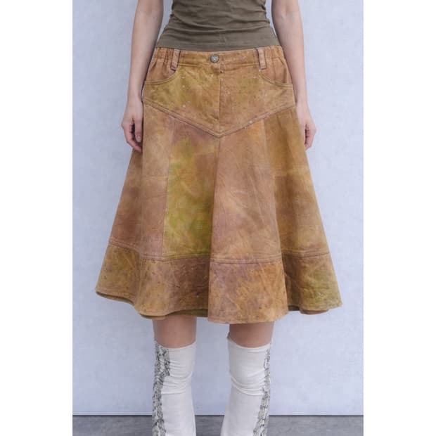 노을 빛 하늘 미디 스커트