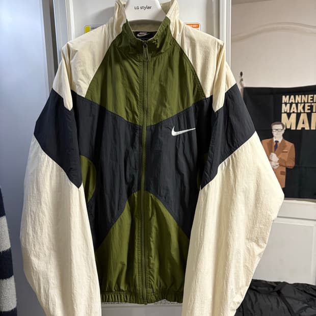 나이키 리이슈 레트로 자켓