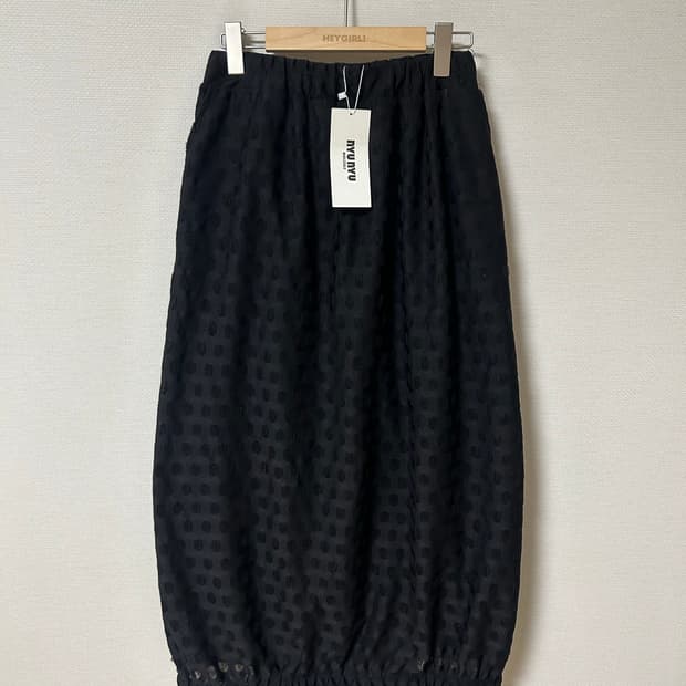 [새상품] 뉴뉴 도트 롱스커트