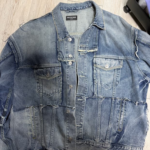 발렌시아가 블루 디컨스트럭티드 데님자켓 deconstructed 2사