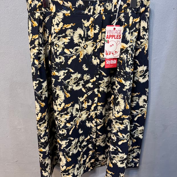 vintage skirt 빈티지 미디움 스커트