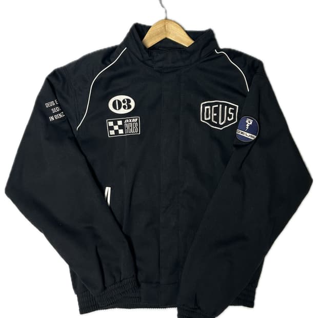 L사이즈 데우스 공홈 레이싱 자켓 팔아요~