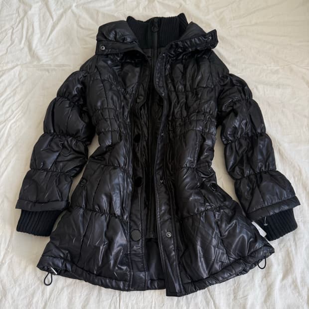 블랙 락시크 펑크 펑투케 패딩