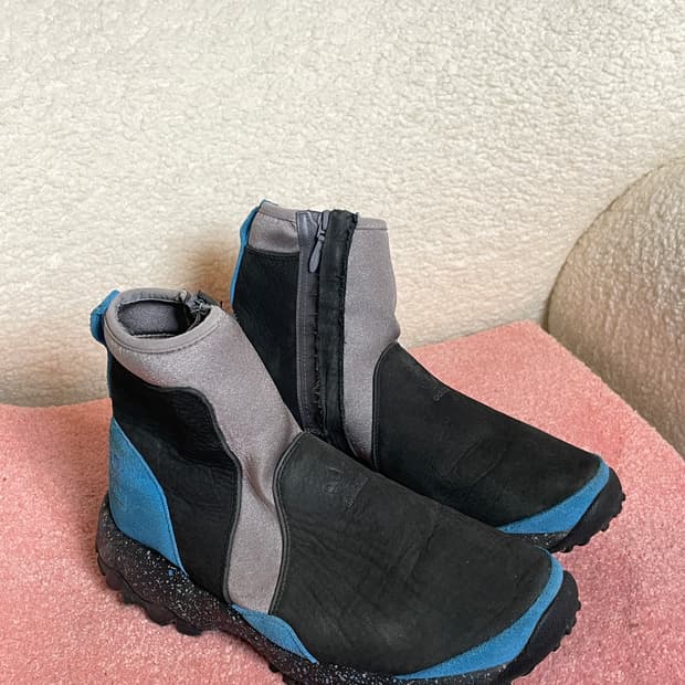 아디다스x오프닝세레모니 부츠 260