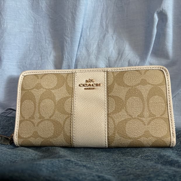 vintage coach leather wallet 