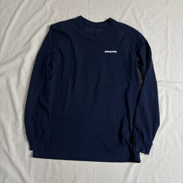 Patagonia 파타고니아 네이비 롱슬리브 S