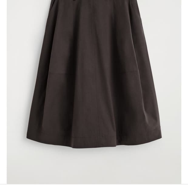 (새상품) 코스 볼류미너스 코튼 미디 스커트 34 브라운
