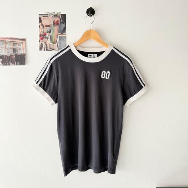 [S] 아디다스 해티스튜어트 눈알 반팔티