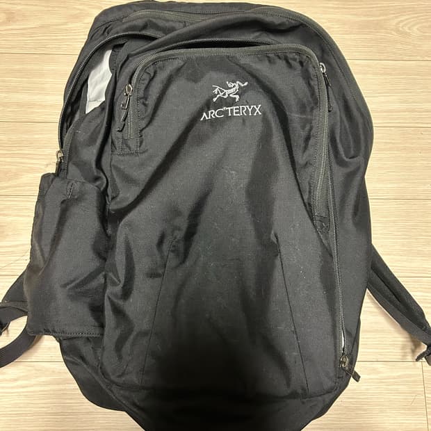 아크테릭스 백팩