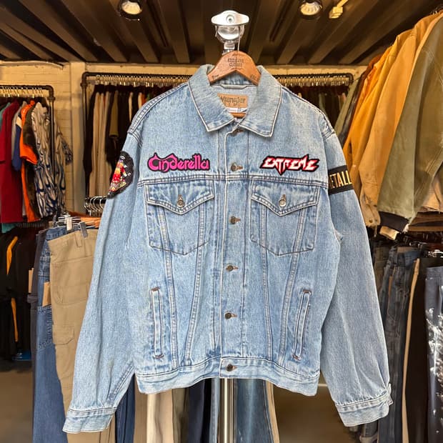 랭글러 패치워크 커스텀 데님 트러커 자켓