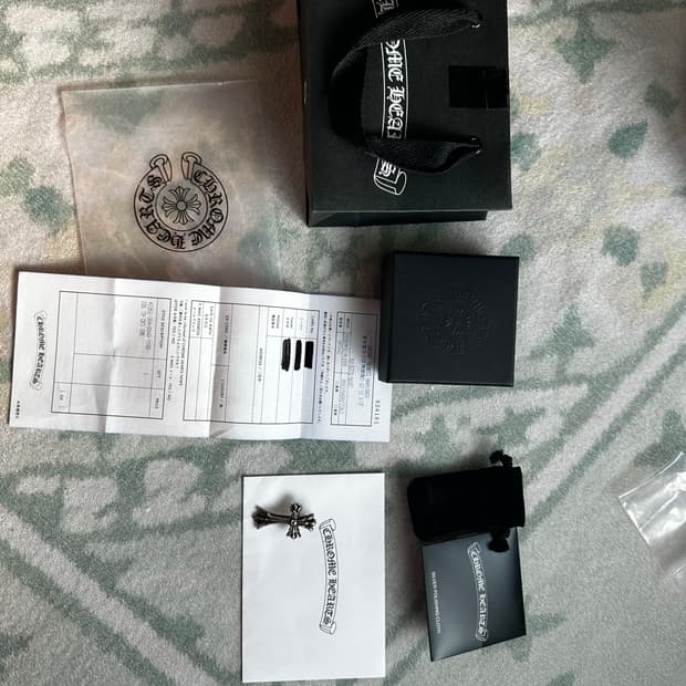 크롬하츠 더블ch 펜던트