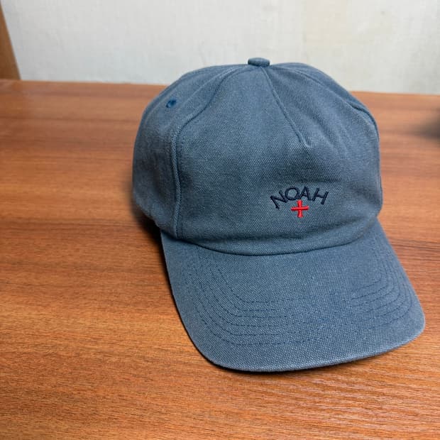 Noah 5패널 core logo 네이비 캡