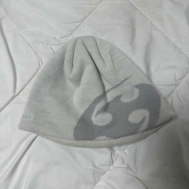 산산기어 비니 화이트