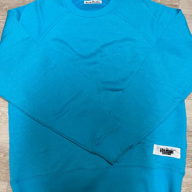 아크네스튜디오 스웻셔츠 맨투맨 (105)