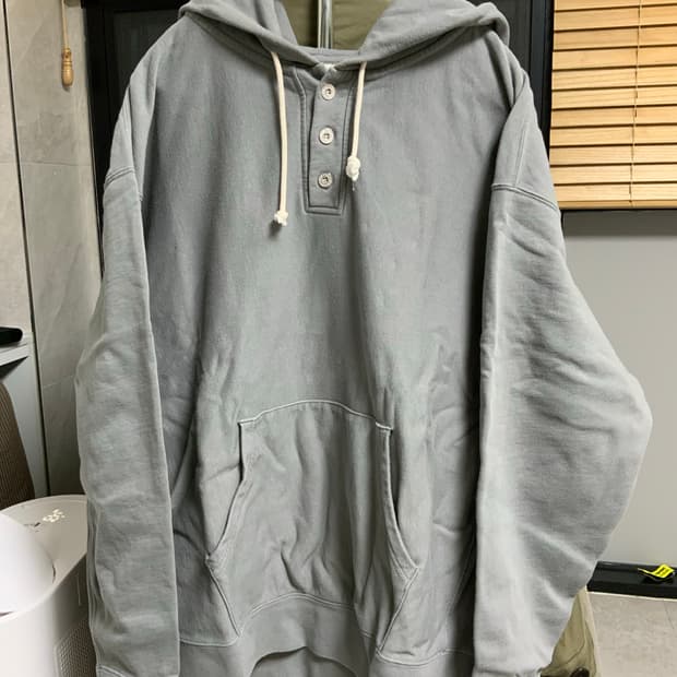 카키스 하프 버튼 후디 그레이 (라지)