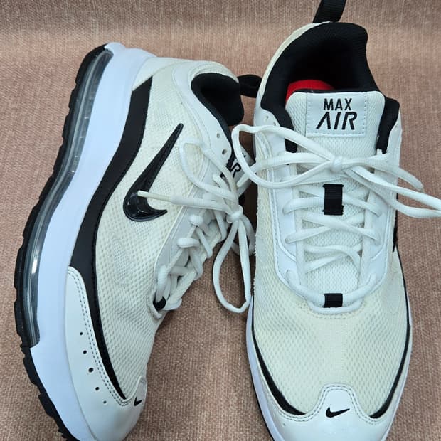 나이키 270mm-에어맥스 화이트 블랙 운동화