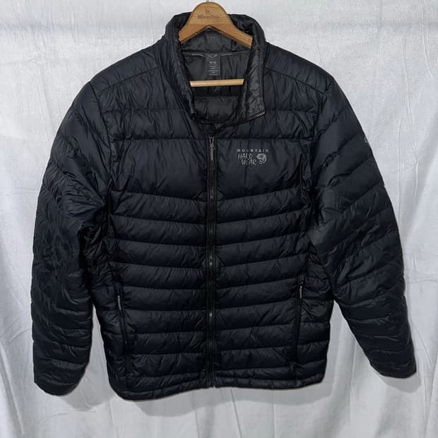 마운틴하드웨어 650 경량패딩 블랙