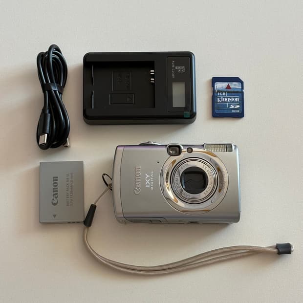 캐논 ixy 800 is (익서스 ixus 800 is 동일기종)