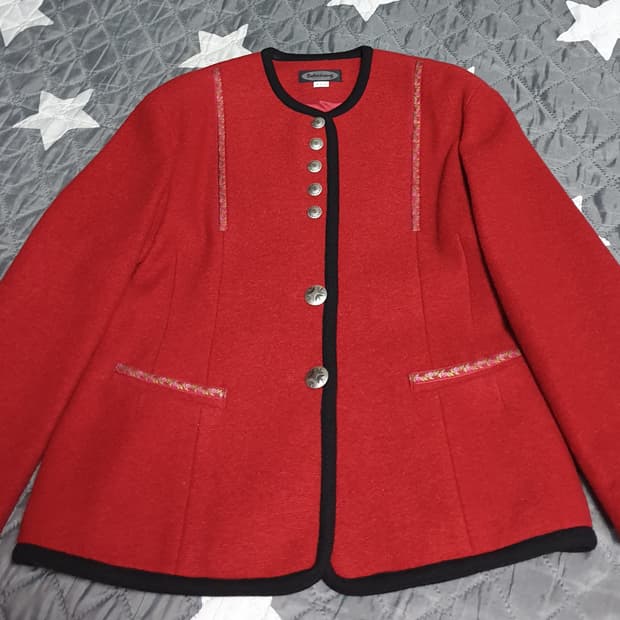 벨리시망 플라워 스티치 아웃포켓 울 자켓 버건디 (88)