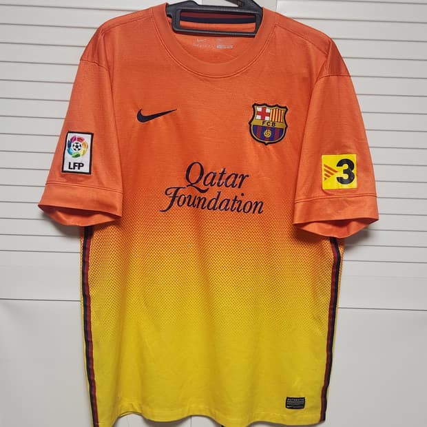 11-12 나이키 바르셀로나 어웨이 유니폼 반팔 NO.PUYOL