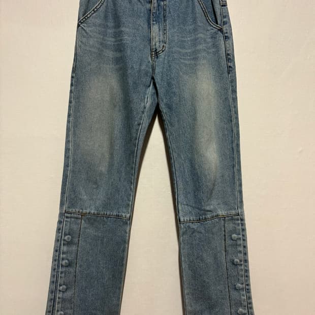[1] Enigma Snap Detail Denim Pants