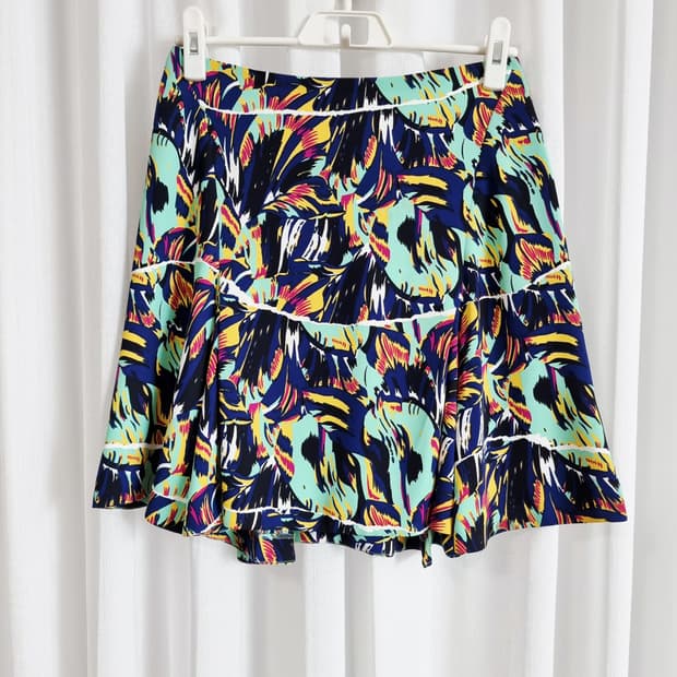 겐조 KENZO 슬릿플레어 멀티컬러 스커트 (25인치/표기38) 상태완벽