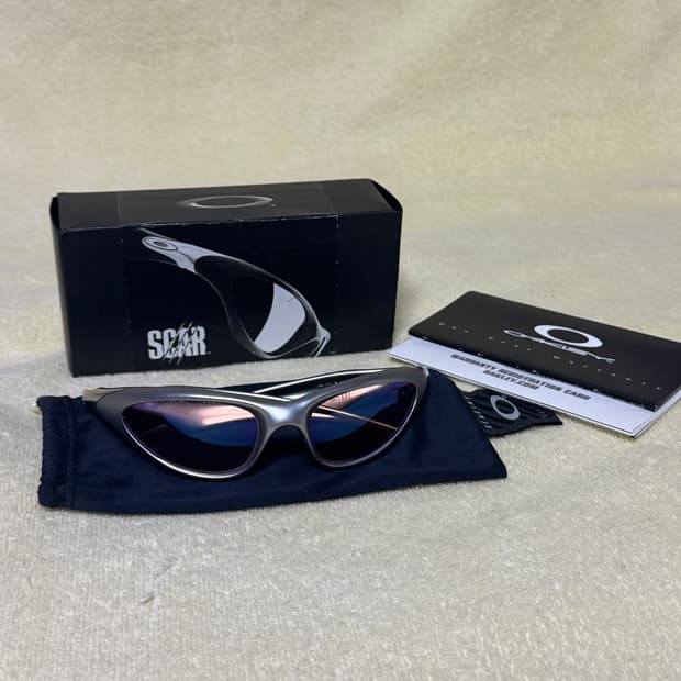 오클리 스카 (2001)