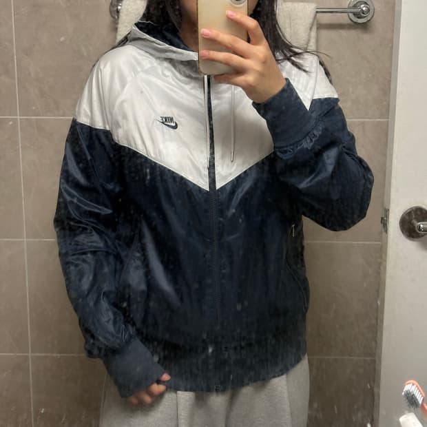 나이키 배색 윈드브레이커 바람막이 (네이비)