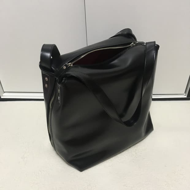 꼼데가르송 open zipper 빅백