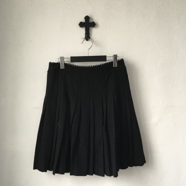 Woolen pleats skirt